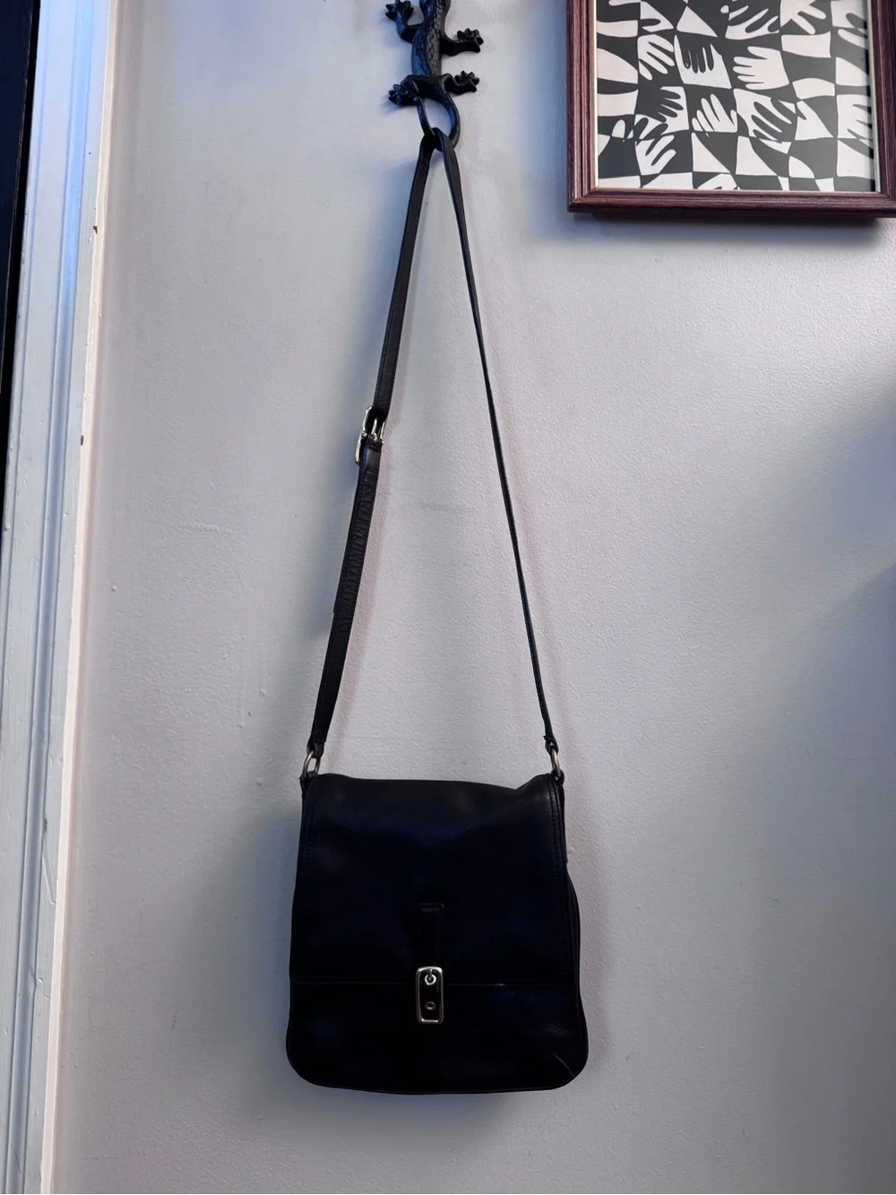 Vintage Coach Legacy Crossbody Bag – Style 9592